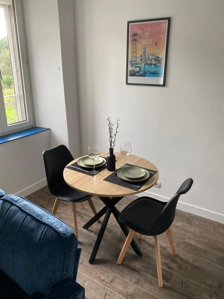 Apartment Appartement Moderne Proche Commerces Brest