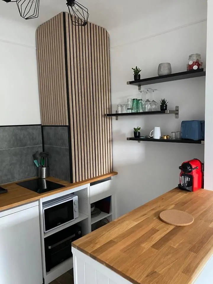 Appartement Moderne Proche Commerces Brest Apartmán